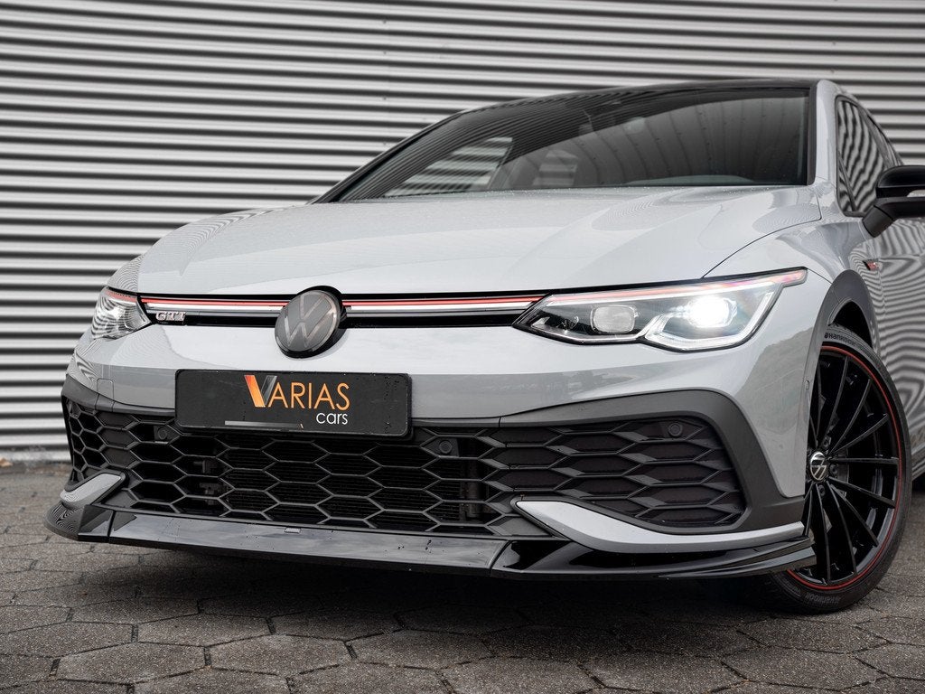 Volkswagen GOLF 2.0 TSI GTI Clubsport 45 Pano Nurnberg Akra, Auto's, Gebruikt, 4 cilinders, 1984 cc, Alcantara
