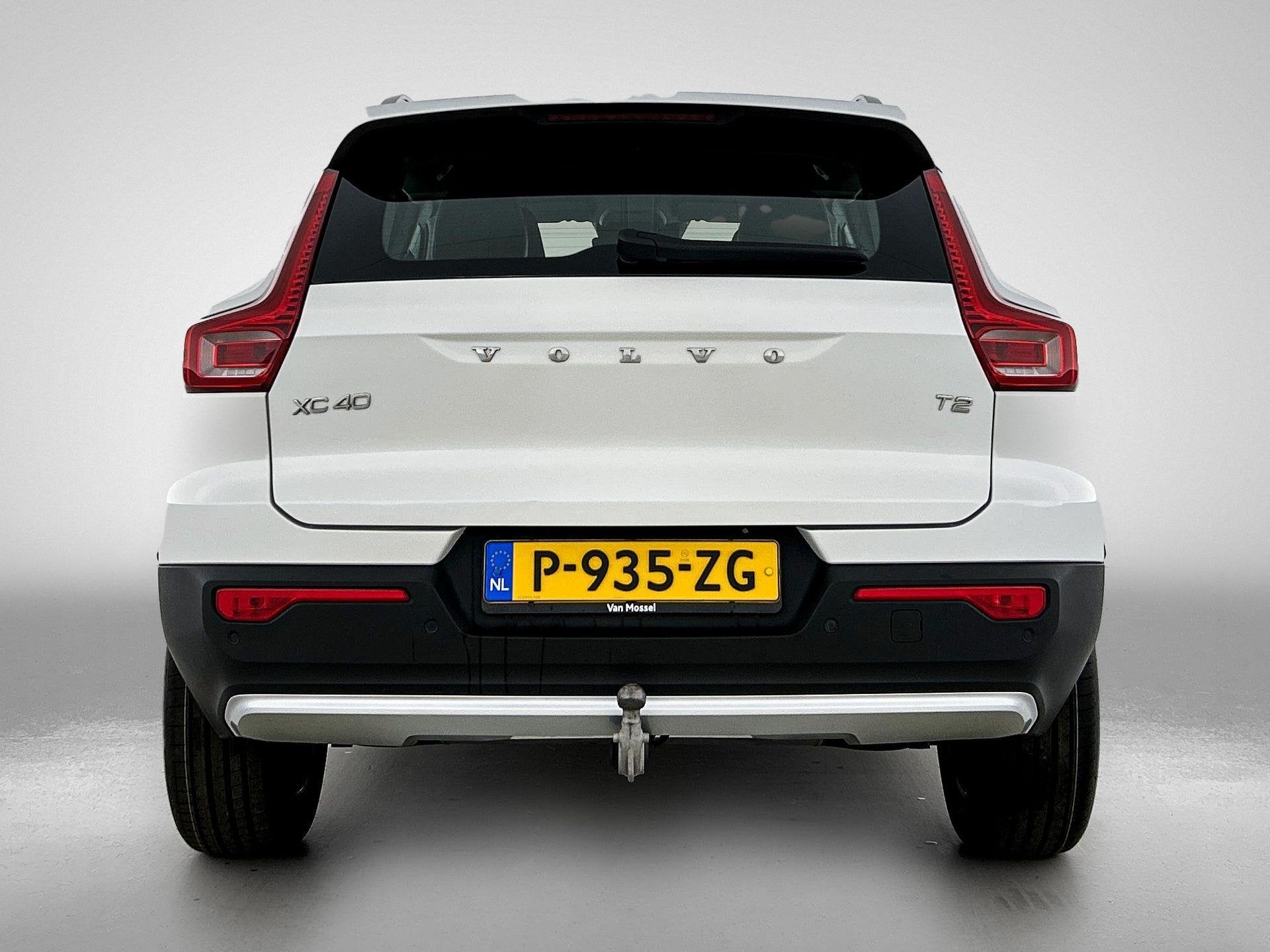 Volvo XC40 1.5 T2 Core 1e Eigenaar | Origineel Nederlands |, Auto's, 12 maanden, Gebruikt, Euro 6, Wit