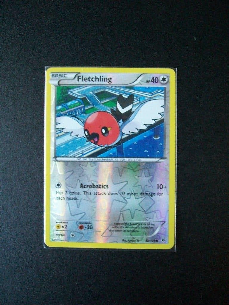 2966: Nieuwe Pokemon Kaart holofoil FLETCHING hp 40 (82/108), Verzenden, Nieuw, Losse kaart, Foil