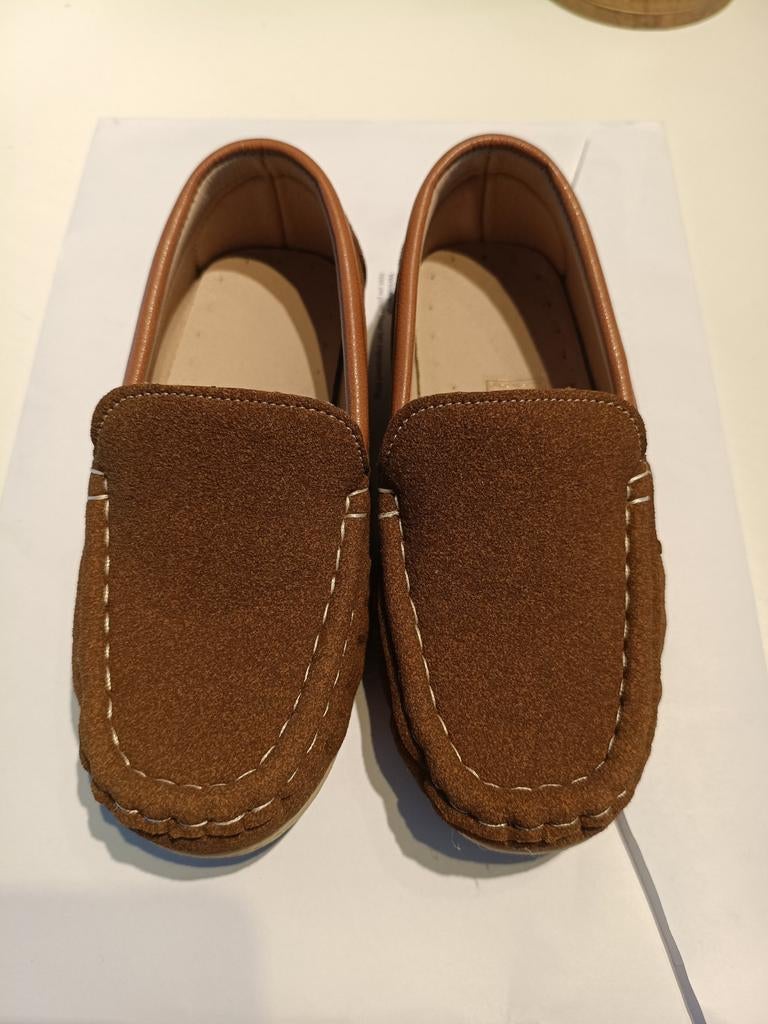 Nieuwe loafers sandaal bruin en zwart, maat 29 & 30, Ophalen, Nieuw, Jongen