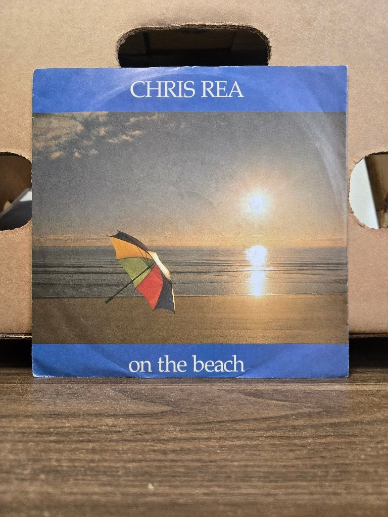 Chris Rea - On the beach, 7 inch, Ophalen of Verzenden, Zo goed als nieuw, Beschermende buitenhoes
