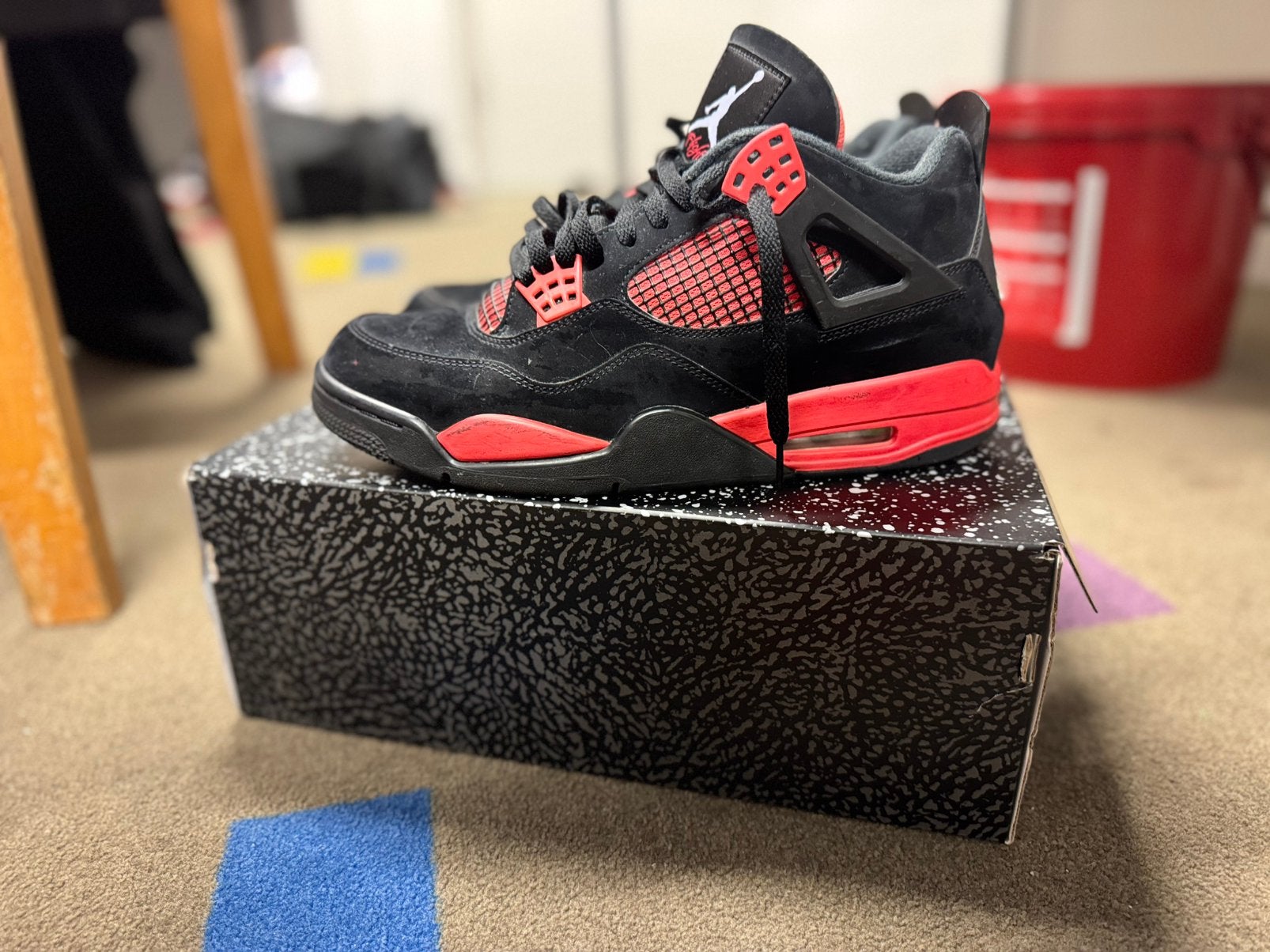 Air Jordan 4 Red Thunder-Size 45, Ophalen of Verzenden, Zo goed als nieuw, Zwart