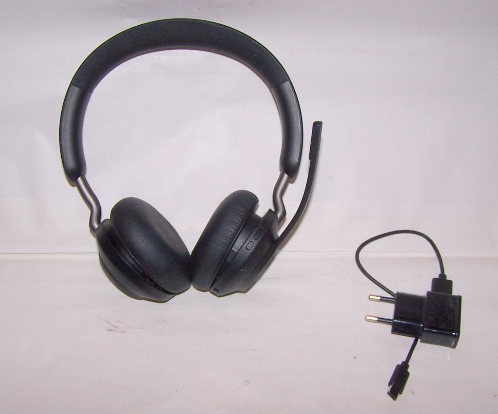 Jabra Evolve2 65 headset. Bluetooth. Met microfoon. Nieuw., Computers en Software, Headsets, Nieuw, Over-ear, Draadloos, Inklapbare microfoon