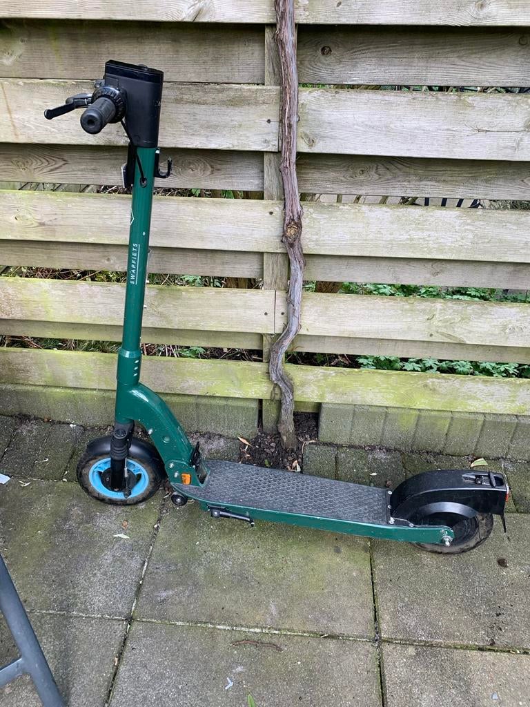 Swapfiets E-Kick elektrische step - Groen, Ophalen of Verzenden, Gebruikt, Elektrische step (E-scooter)