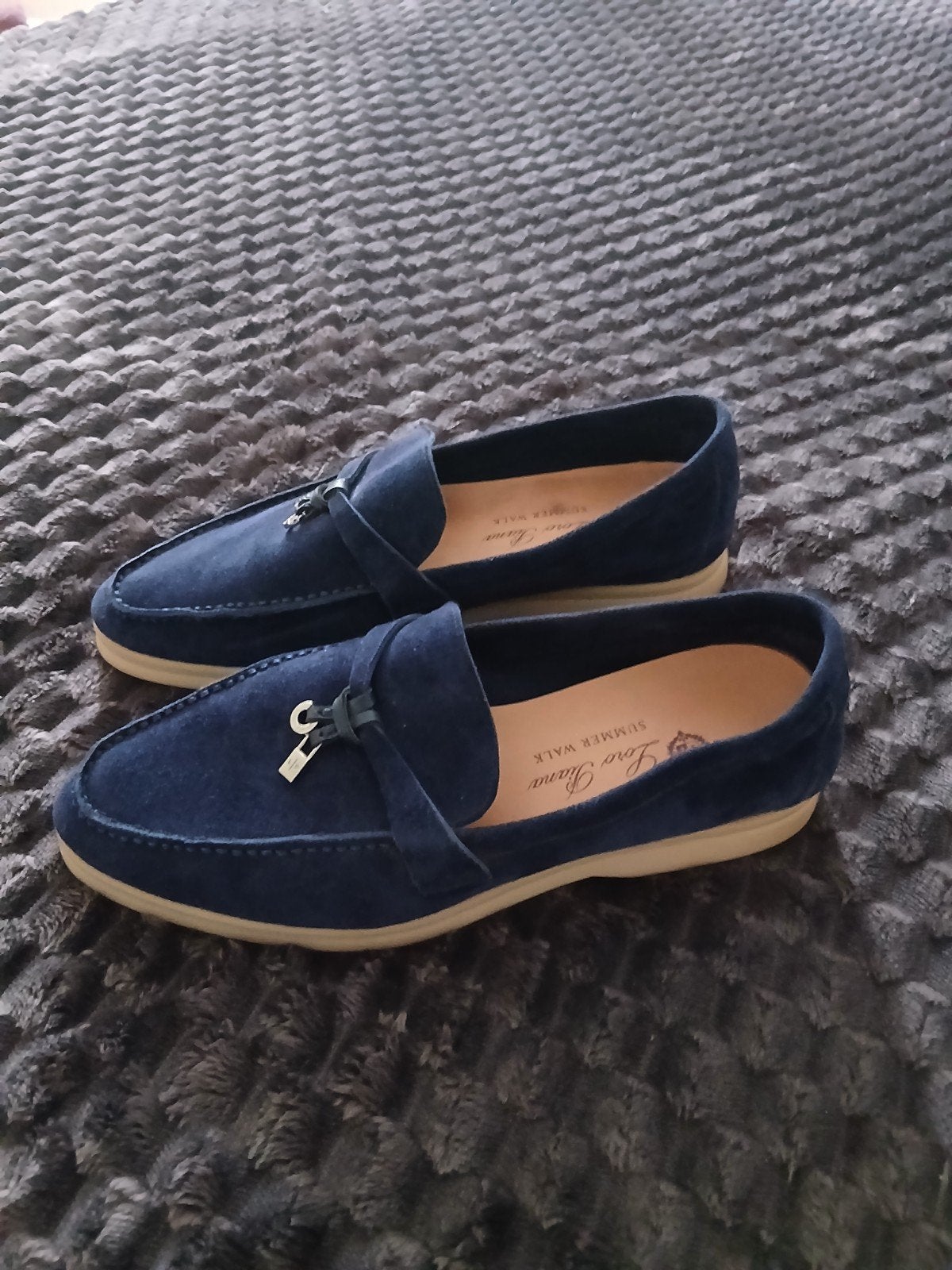 loro piana ..bijna Nieuw!!, Kleding | Dames, Blauw, Instappers, Ophalen of Verzenden, Zo goed als nieuw