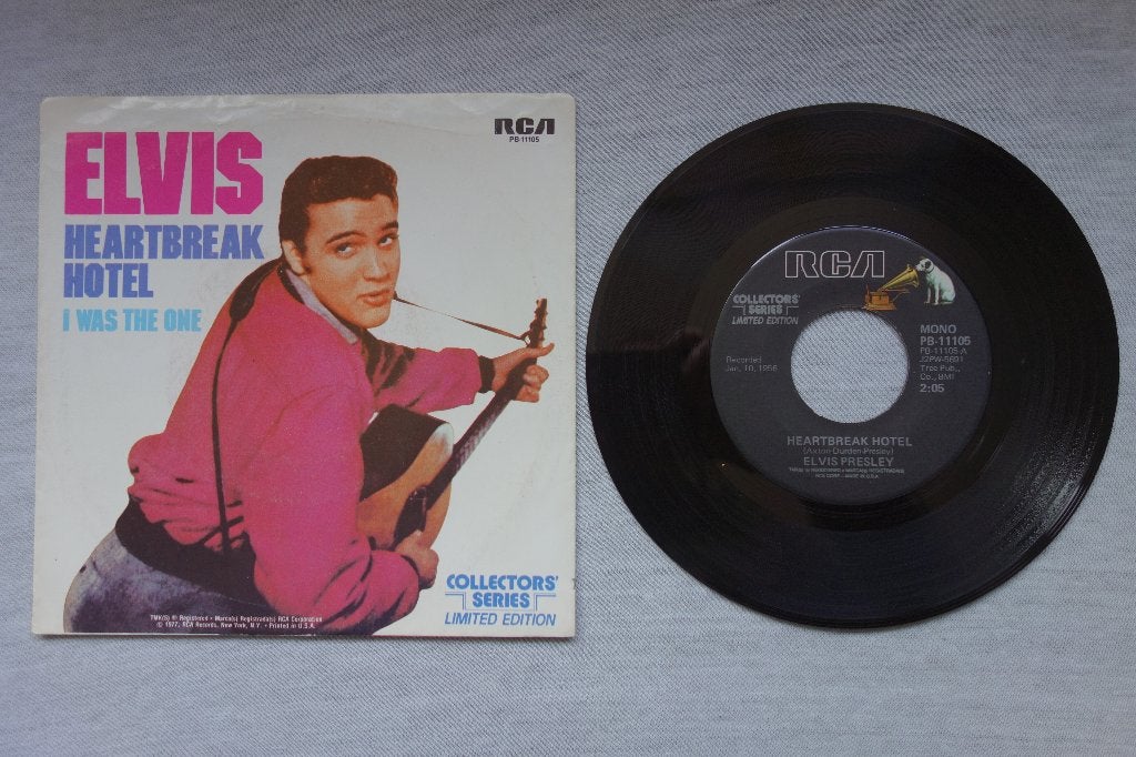 Single Elvis Presley. Heartbreak hotel, Ophalen of Verzenden, Zo goed als nieuw, 7 inch, Pop