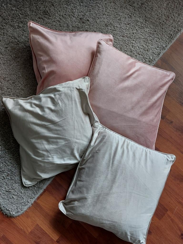 Set van 4 vierkante sierkussens, velours (roze en beige), Ophalen of Verzenden, Zo goed als nieuw, Roze, Vierkant