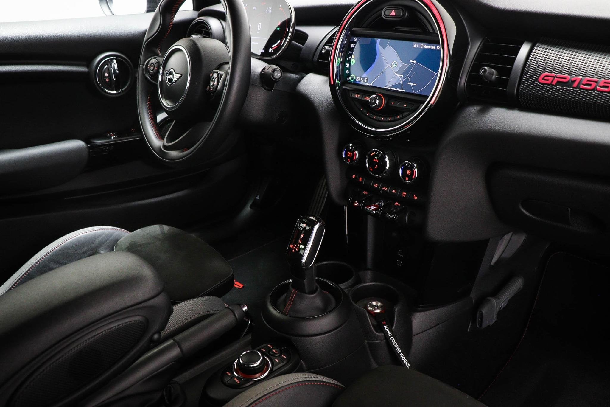 MINI 3-Deurs 2.0 John Cooper Works GP 3 Pink Edition | COMFO, Auto's, Mini, 1998 cc, Gebruikt, 4 cilinders, Met garantie (alle)