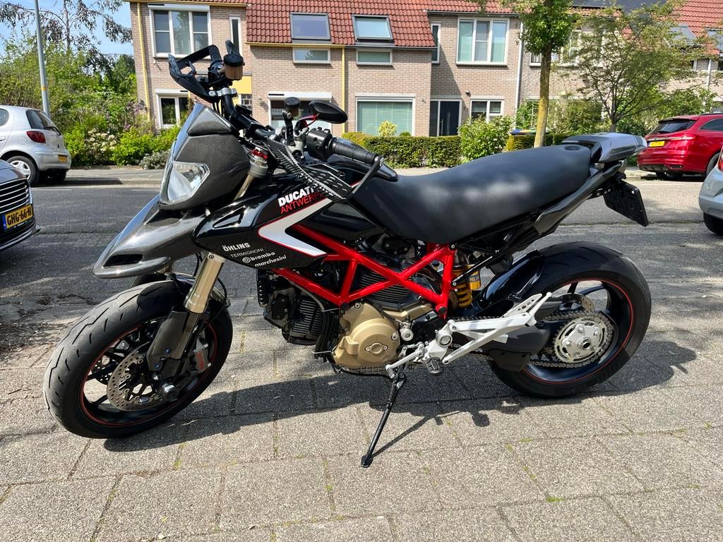 Ducati Hypermotard 1100 S - Weinig kilometers, topstaat!, 2 cilinders, Sportuitlaat, Motorrijbewijs A, Gebruikt