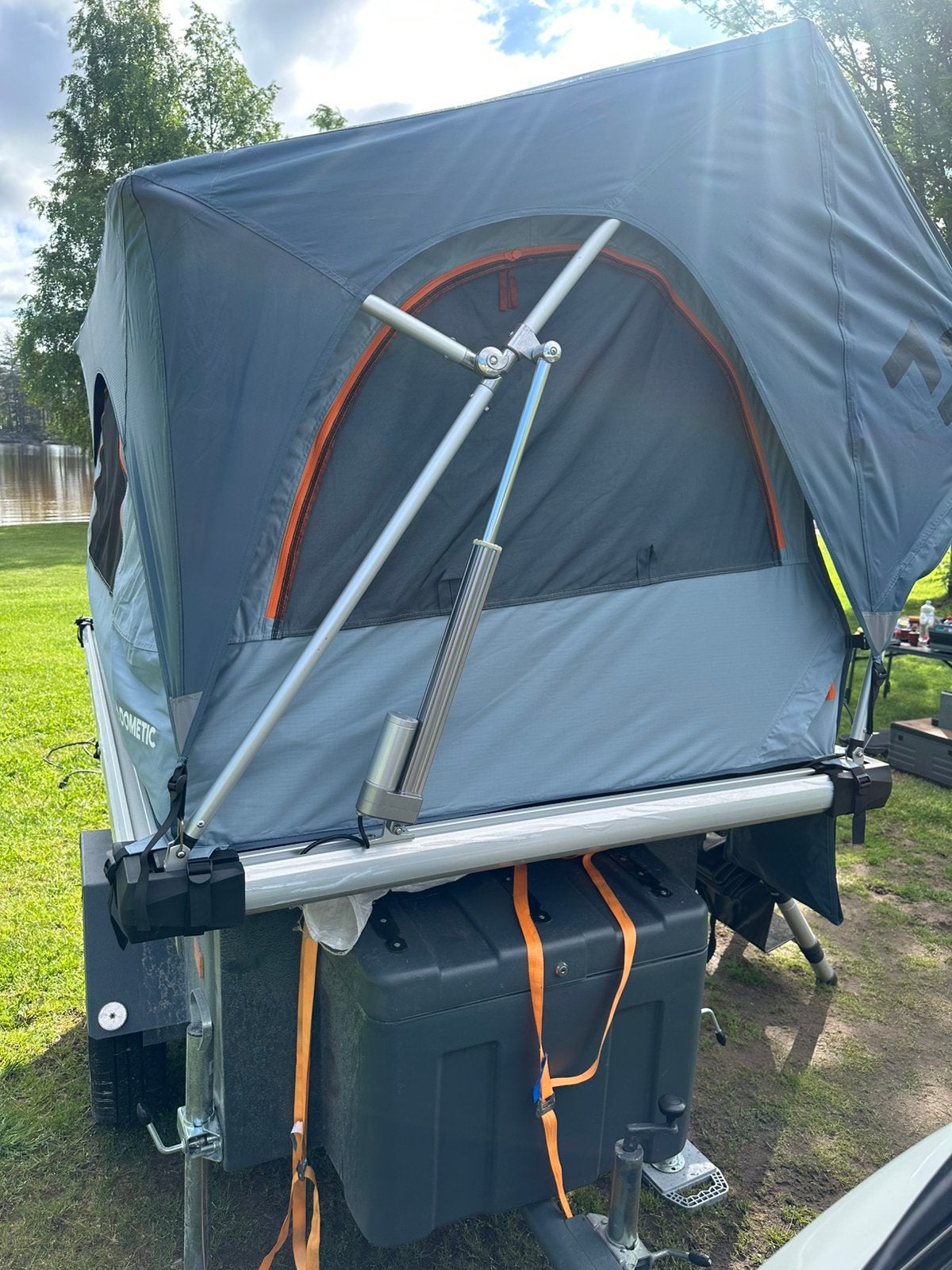 Daktent, Ophalen, Zo goed als nieuw, Tot en met 2