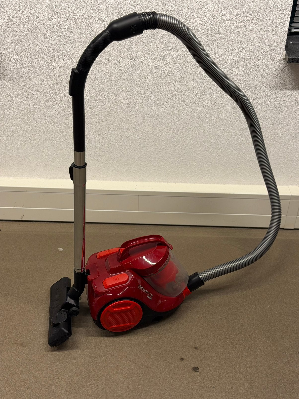 Rowenta Swift Power Cyclonic zakloze stofzuiger, Rowenta, Ophalen of Verzenden, Zo goed als nieuw, Sledestofzuiger
