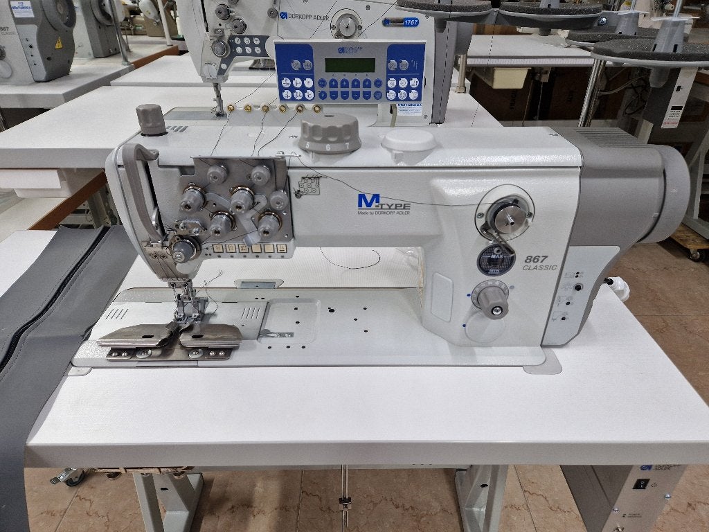 Durkopp Adler 21mm naaldafstand voor ritsen te stikken4, Nieuw, Naaimachine, Industrieel, Ophalen