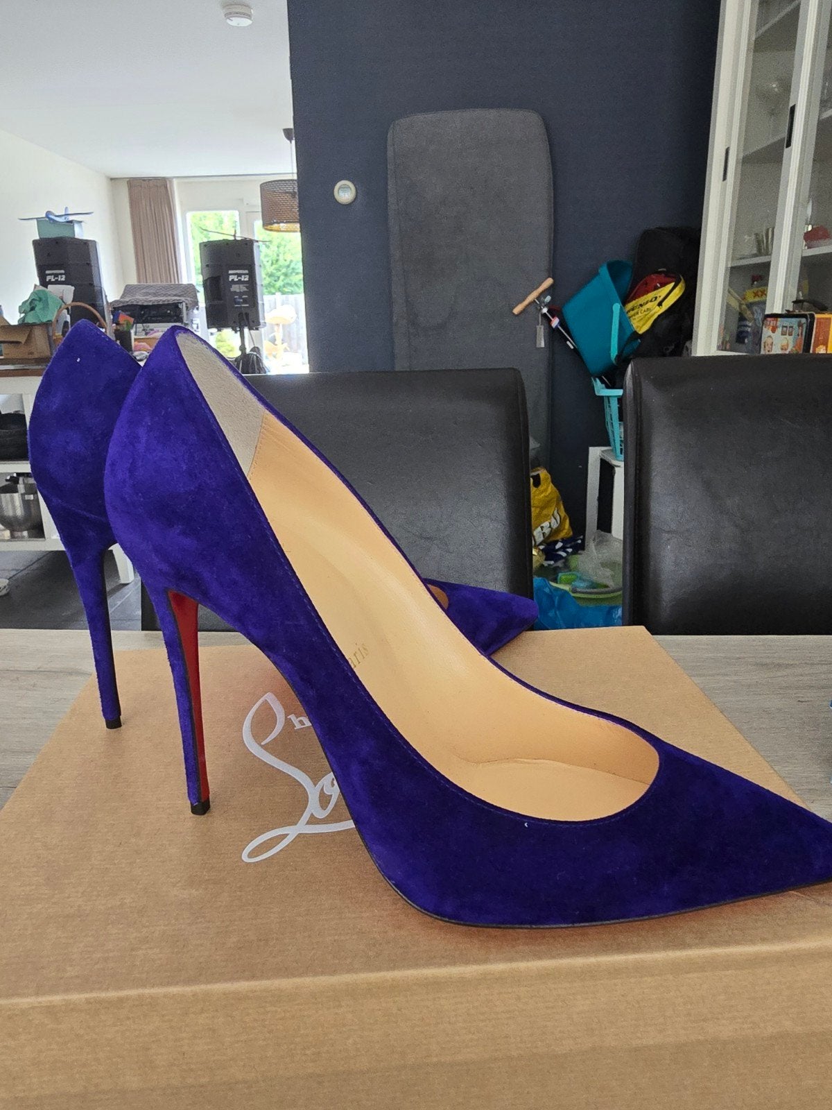 Christian Louboutin Kate 100 Veau Velours Pumps Maat 39, Kleding | Dames, Pumps, Overige kleuren, Ophalen of Verzenden, Zo goed als nieuw