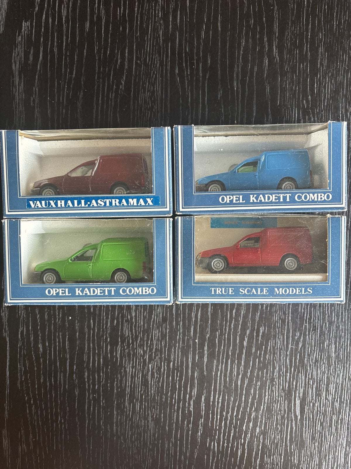 4 AHC Models Opel Kadett Combo / Vauxhall Astramax, Ophalen of Verzenden, Nieuw