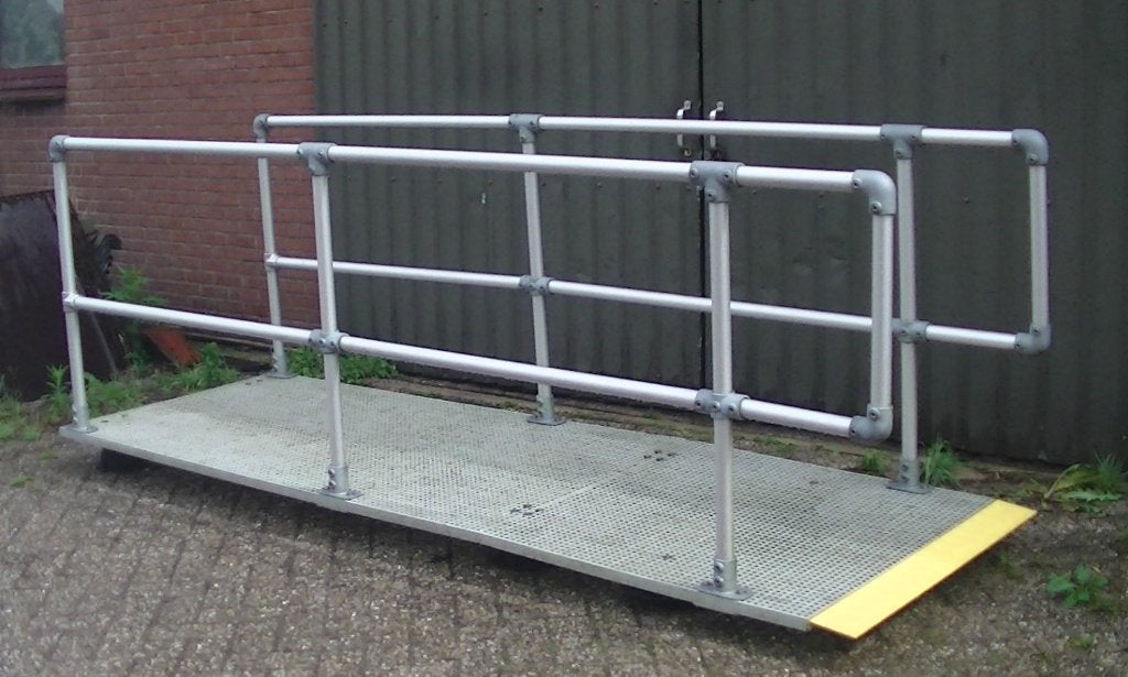 💥 Loop-plank loopbrug voor rolstoel e.d.💥, Ophalen, Gebruikt, Handbewogen rolstoel