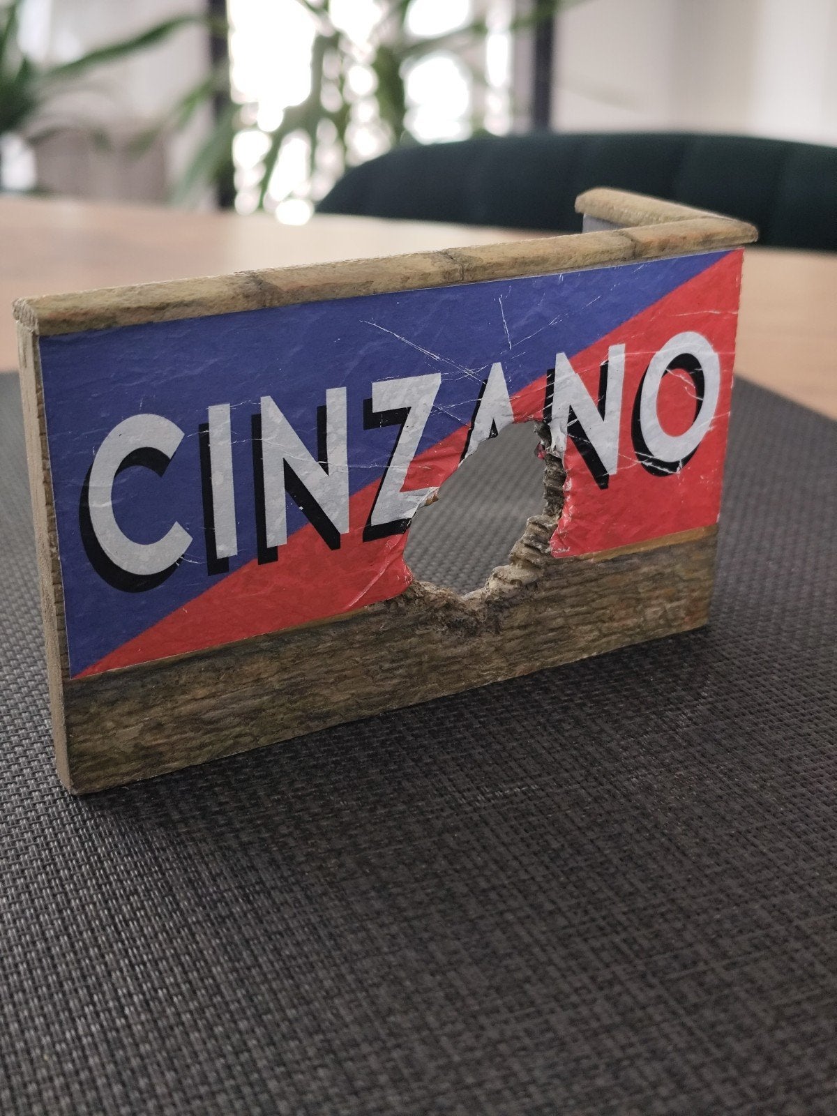 Dio dump wall Cinzano, Ophalen of Verzenden, Zo goed als nieuw, 1:35 tot 1:50