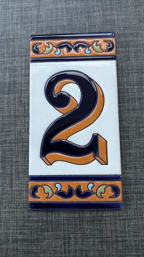 HUISNUMMER 2 . Made in SPAIN., Doe-het-zelf en Verbouw, Tegels, Zo goed als nieuw, Minder dan 5 m², Wandtegels, Keramiek