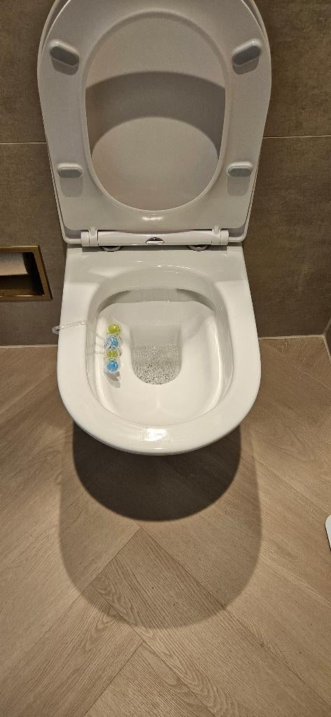 Toiletpot (nieuw), Ophalen, Nieuw, Toilet
