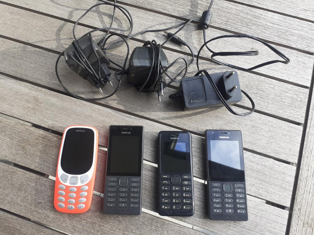 4 vintage nokia mobieltjes, Telecommunicatie, Ophalen of Verzenden