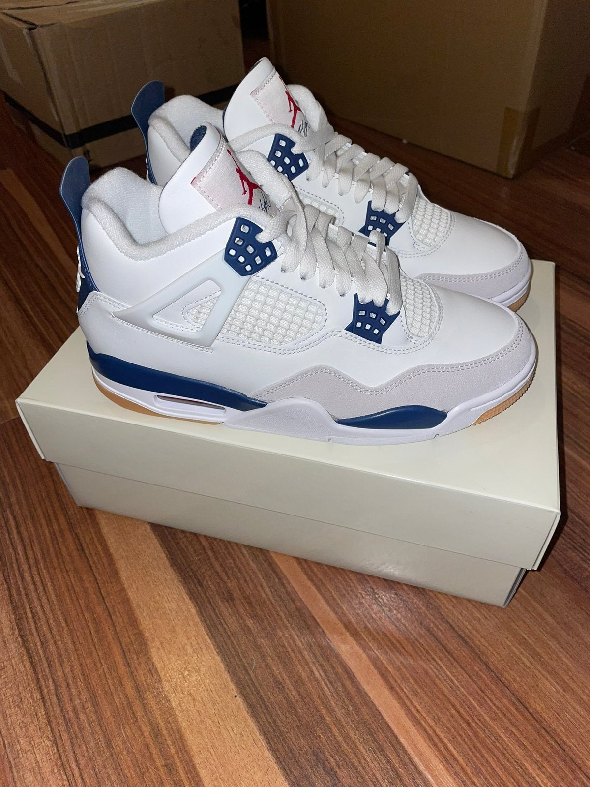 Nike air Jordan 4 x SB navy 39EU, Wit, Nieuw, Ophalen of Verzenden, Sneakers of Gympen