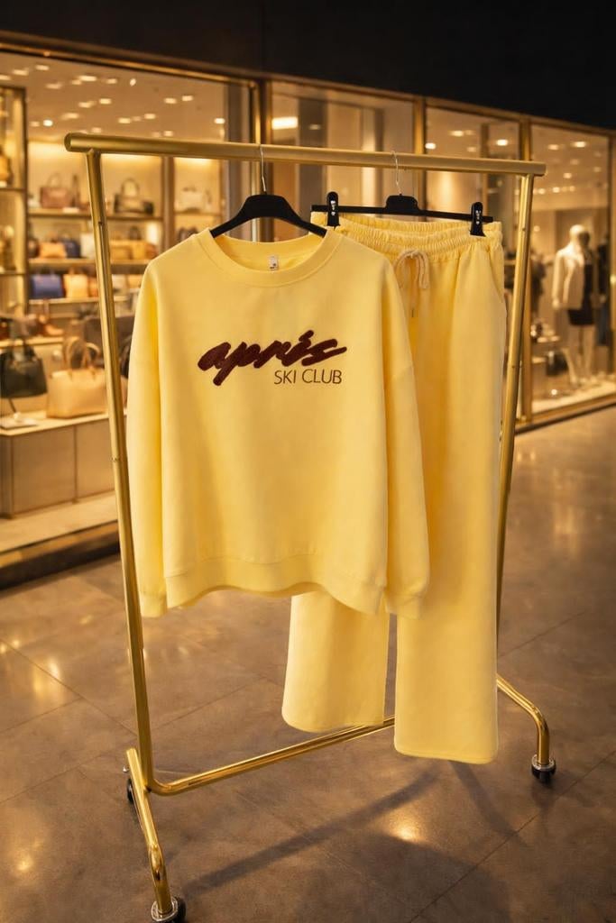 Comfy Geel Après-Ski Club Set, H Hindersstraat, Geel, Pure86krista@hotmail.com, Ophalen of Verzenden
