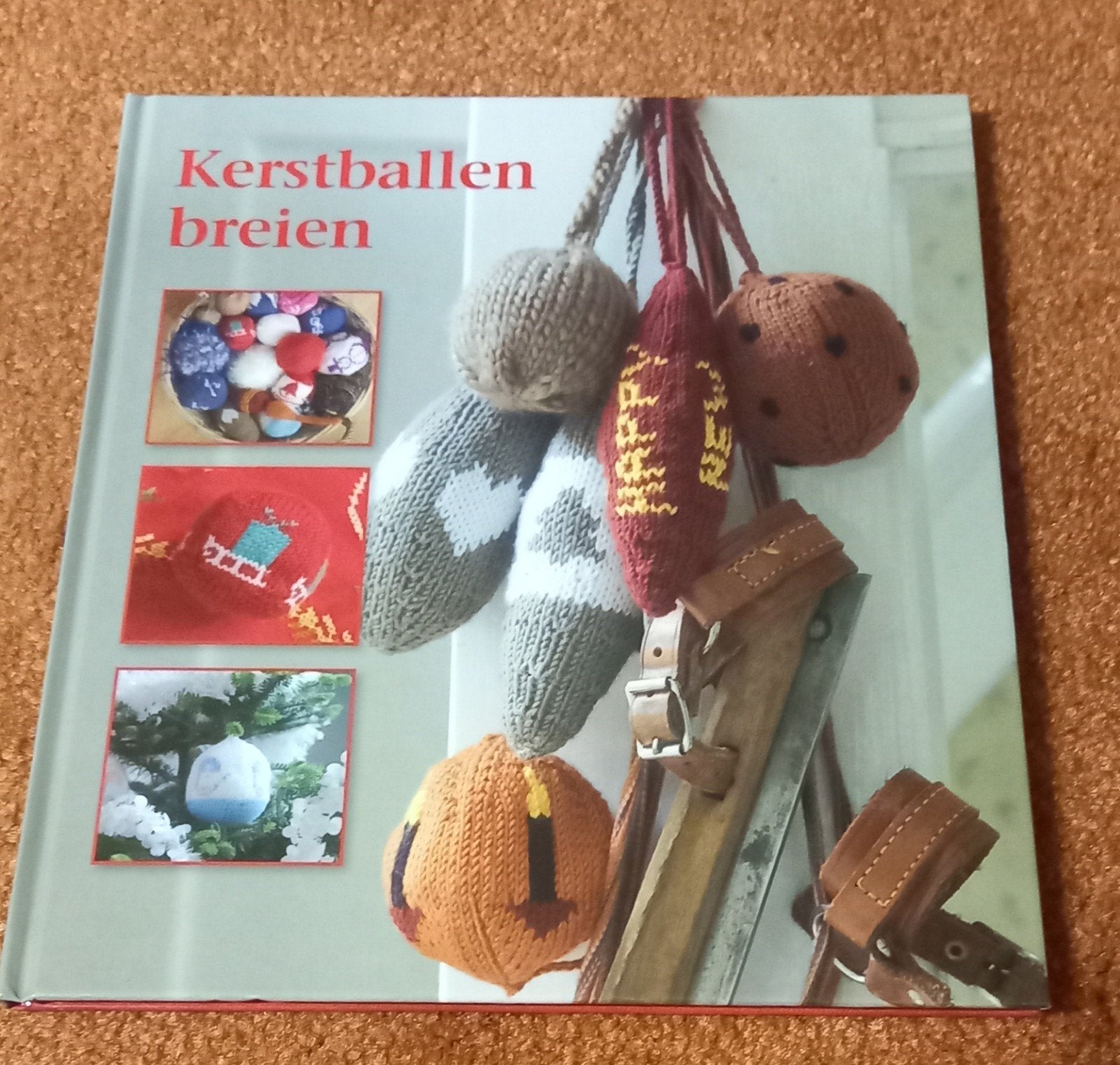 Kerstballen breien, Ophalen of Verzenden, Zo goed als nieuw, Breien, Patroon of Boek