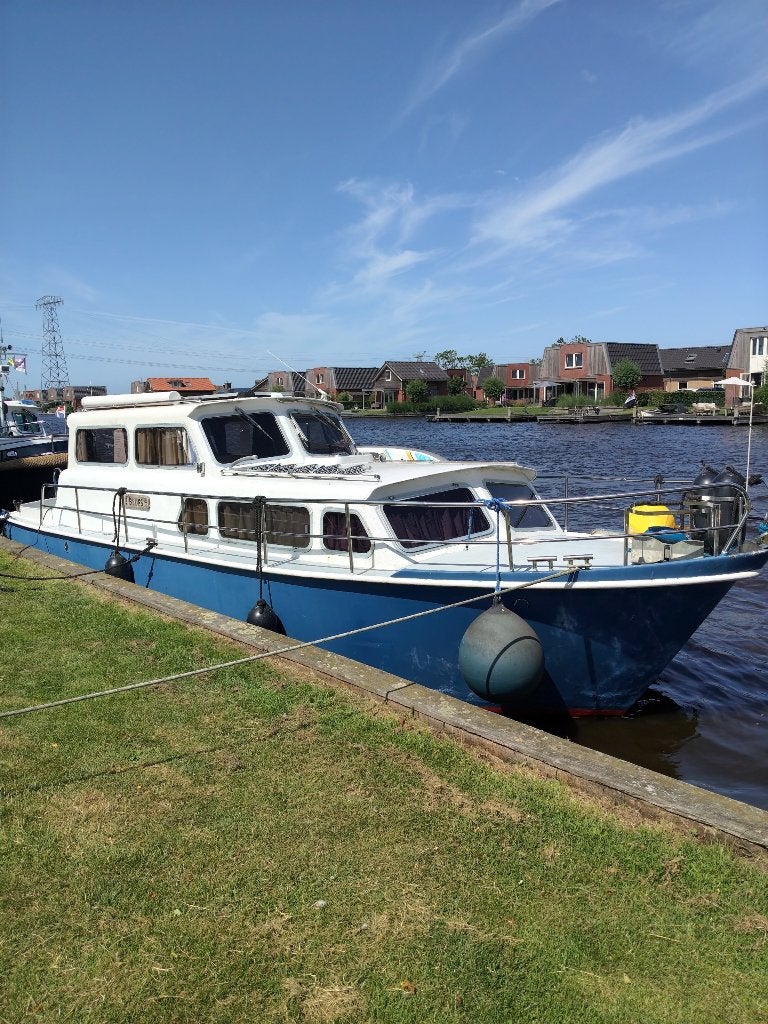 Kruiser 9m, Watersport en Boten, Overige merken, 9 m, Gebruikt, Binnenboordmotor