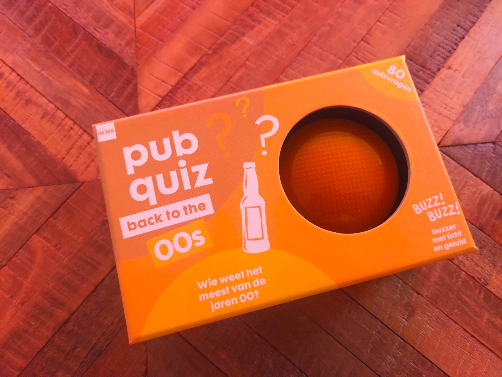 Pub Quiz Back to the 00s met buzzer (HEMA), Vijf spelers of meer, Ophalen, Zo goed als nieuw, Hema