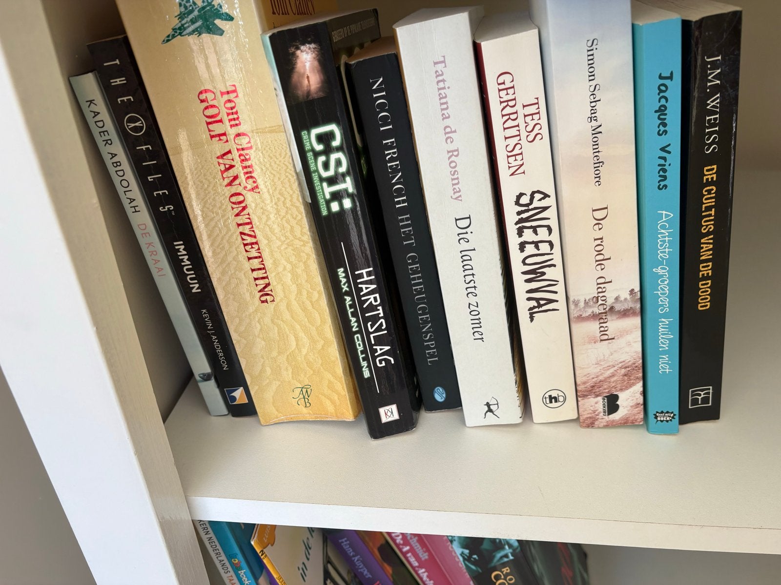 Diverse boeken: thrillers, romans, jeugdboeken tegen elk bod, Ophalen of Verzenden, Gelezen, Nederland