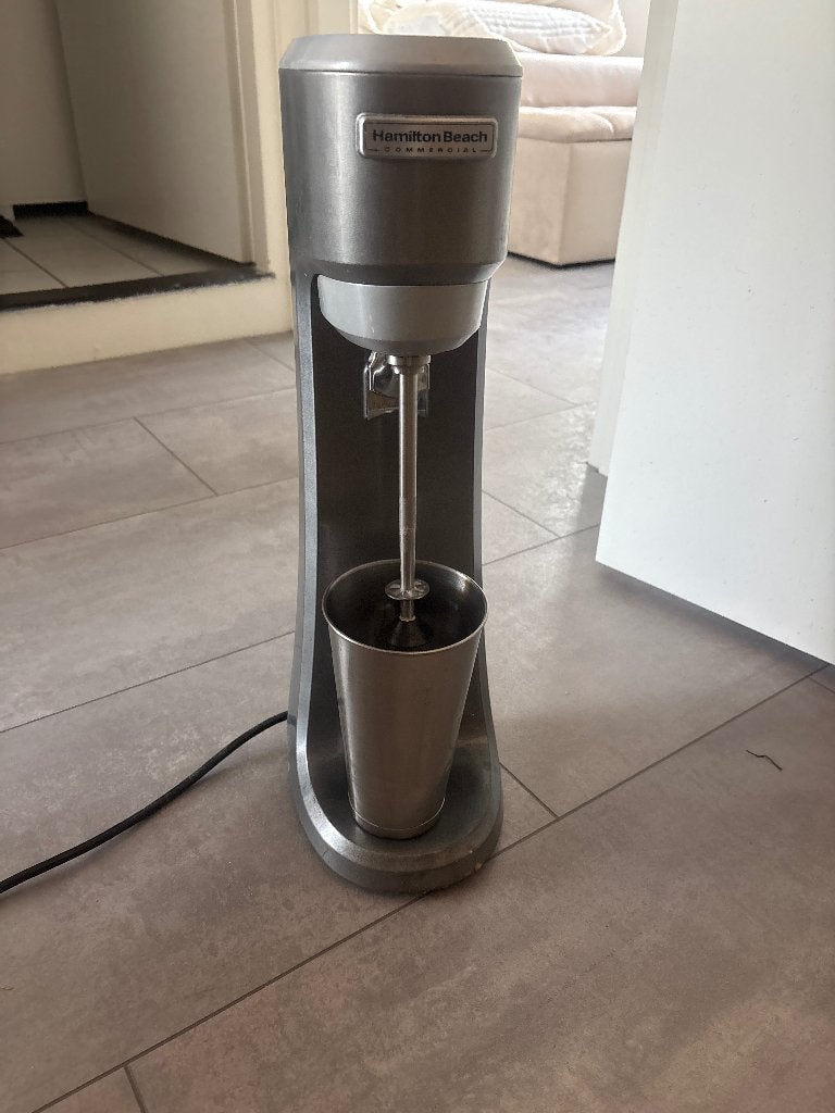 Hamilton Beach Commercial Milkshake Maker, Minder dan 1 liter, Ophalen of Verzenden, Zo goed als nieuw, 1 snelheid