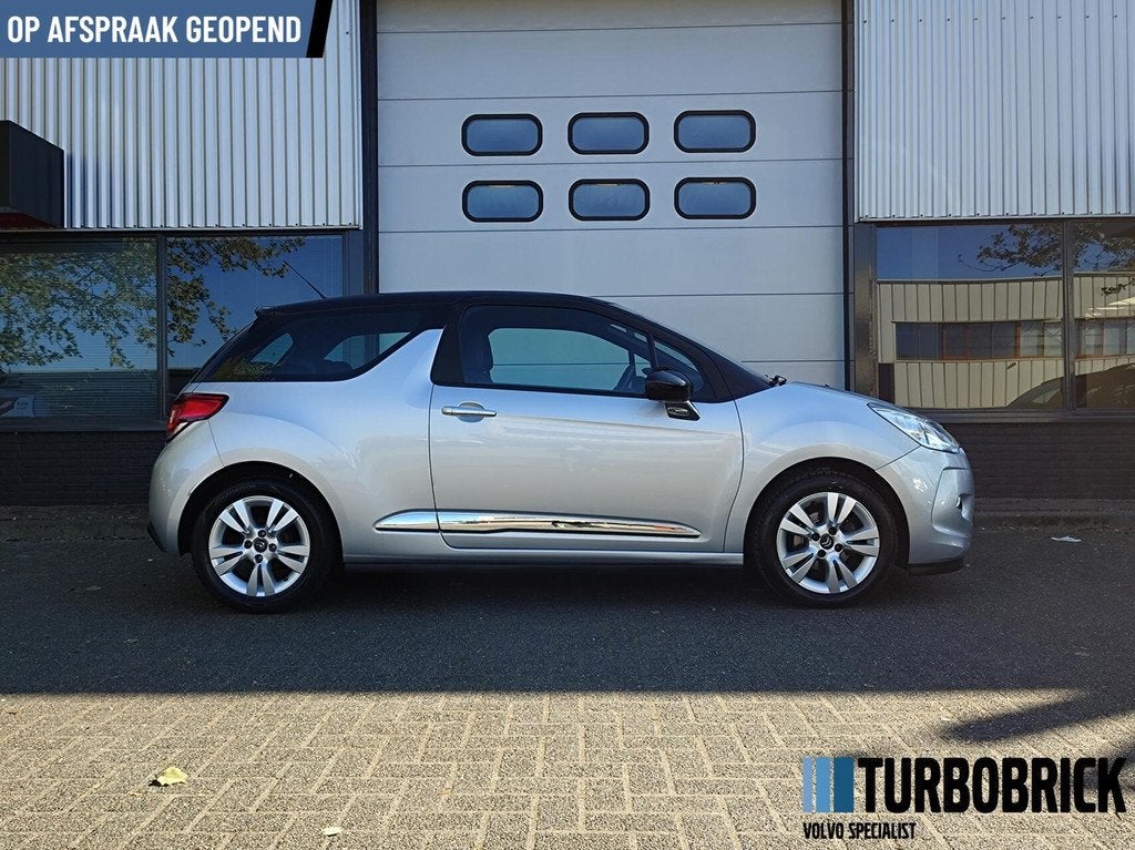 Citroen DS3 1.2 VTi So Chic | airco | cruise | nw APK | LMV, Auto's, Citroën, Voorwielaandrijving, Euro 5, Stof, Gebruikt