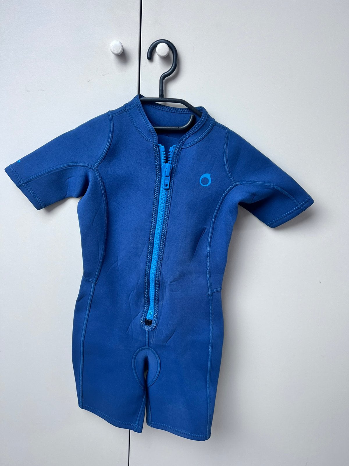 Kinderwetsuit Decathlon blauw – shorty – 10 jaar, Ophalen of Verzenden, Gebruikt, Kind, Wetsuit