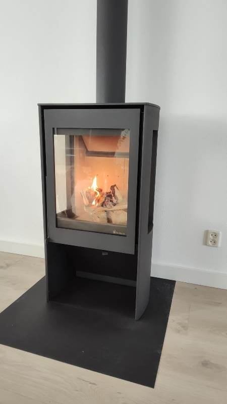 SHOWROOM MODEL DIK GEURTS KALLE, Ophalen, Houtkachel, Zo goed als nieuw, Vrijstaand