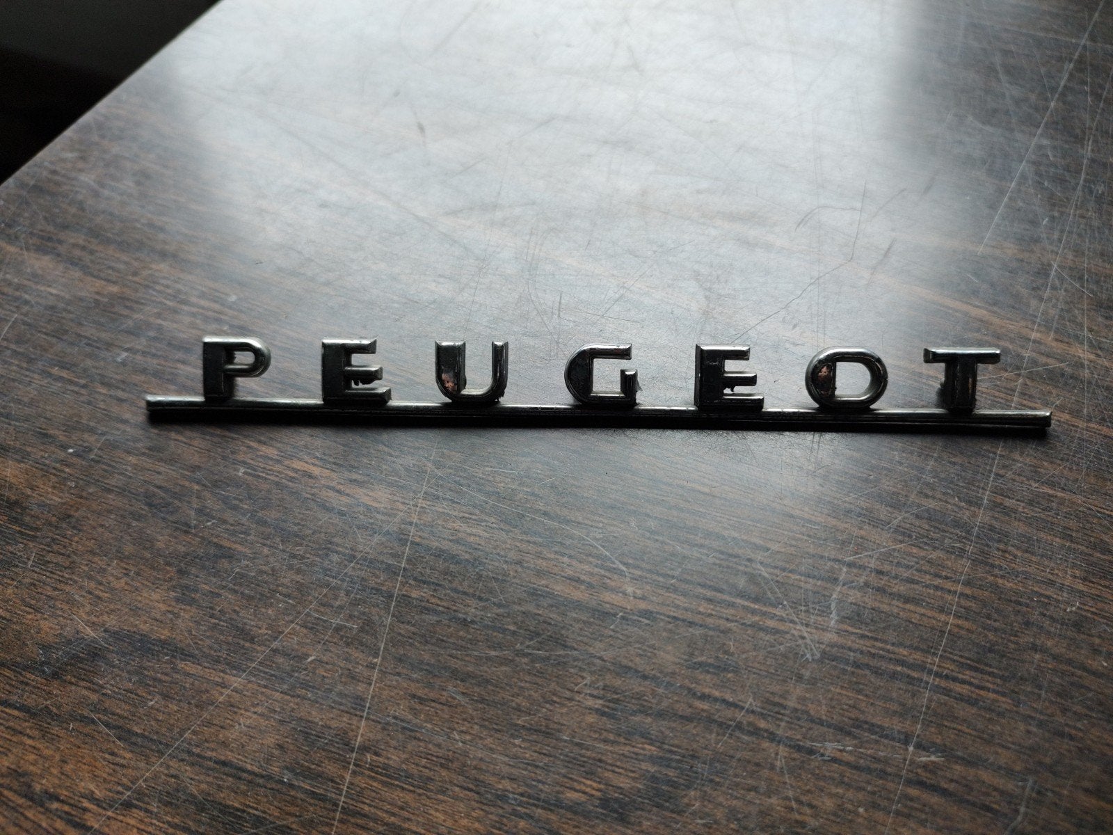 Chrome Peugeot Embleem, Ophalen of Verzenden