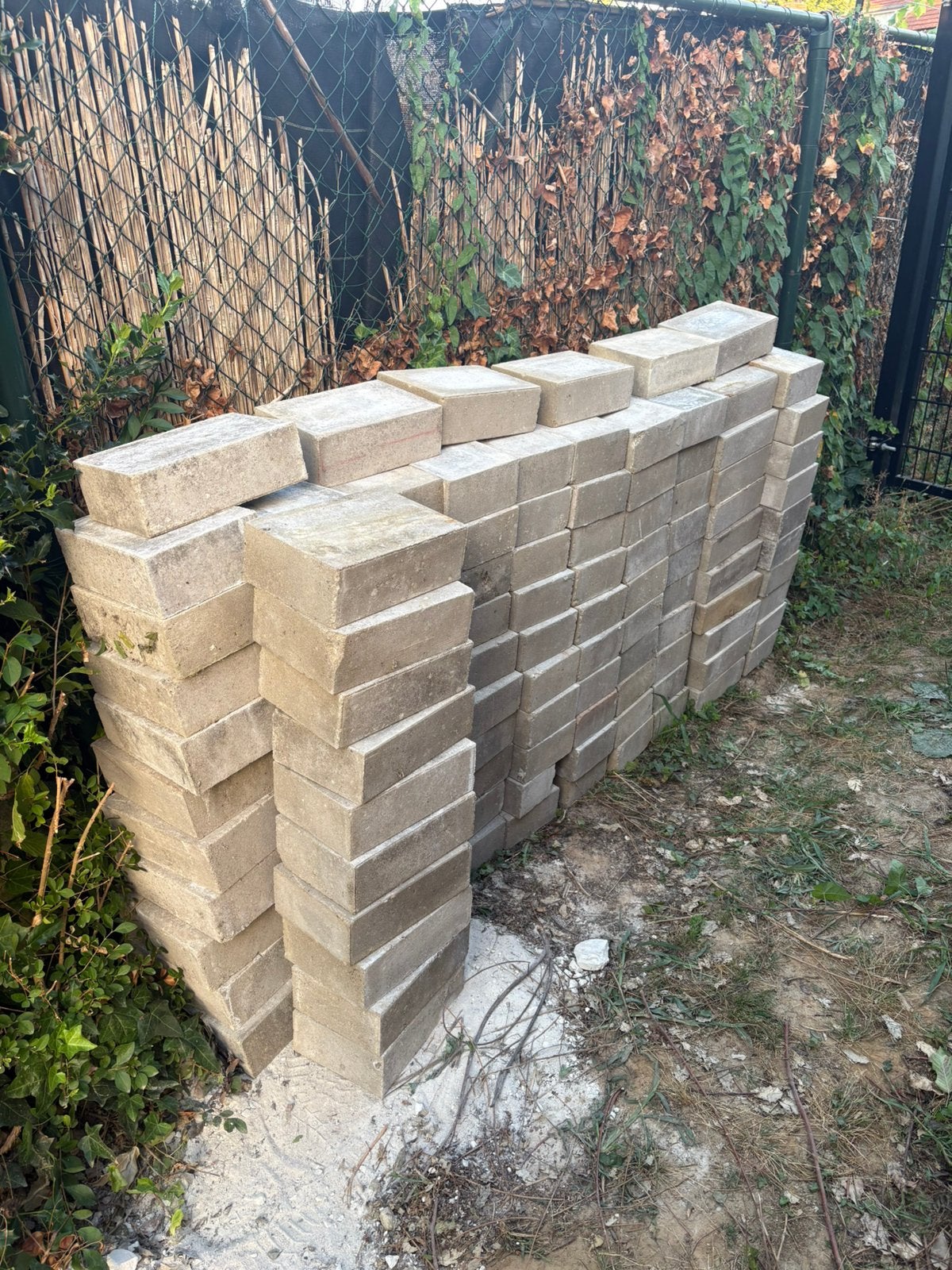 Beton blokken, Ophalen, Zo goed als nieuw, Beton