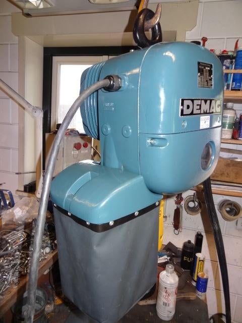 Demag ketting takel PK5N-F 1000 KG, Ophalen, Zo goed als nieuw, Elektrisch