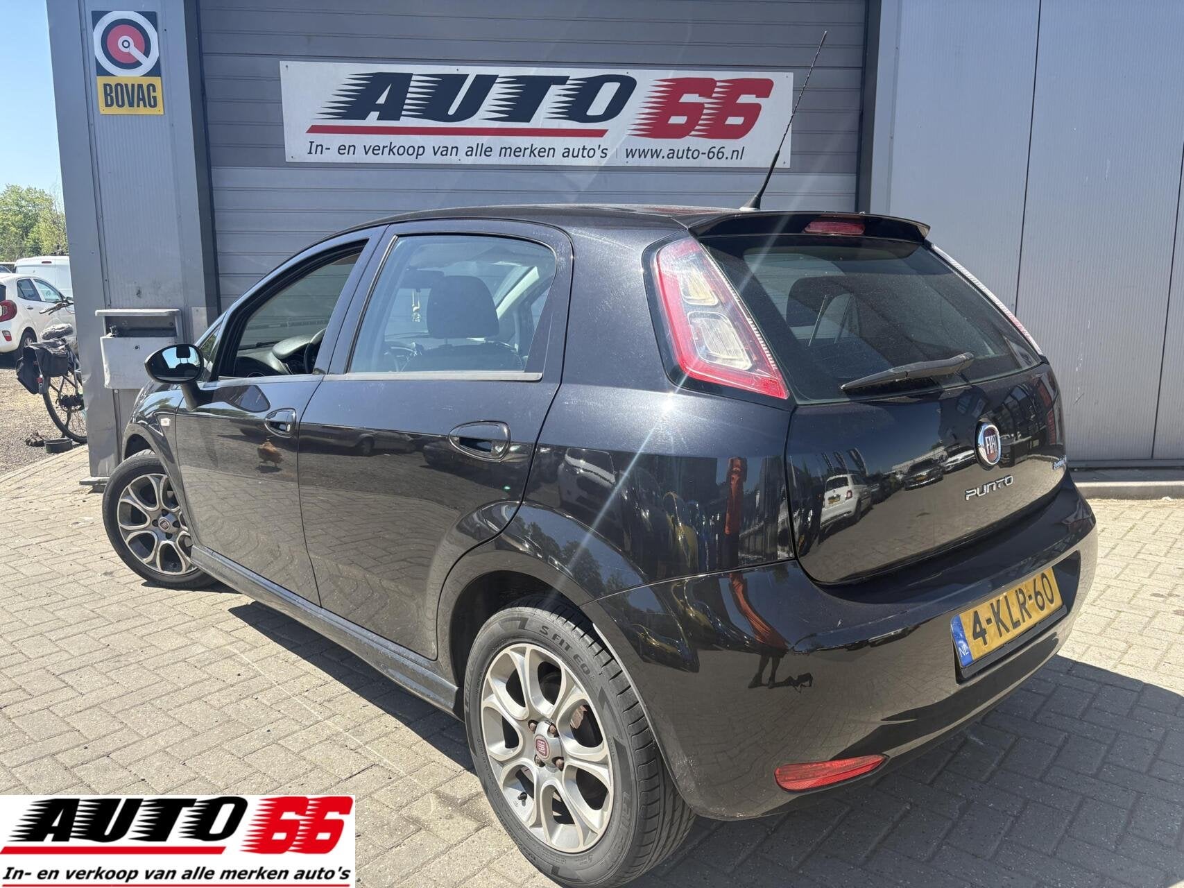 Fiat Punto Evo 0.9 TwinAir Lounge, Voorwielaandrijving, Euro 5, Gebruikt, Zwart