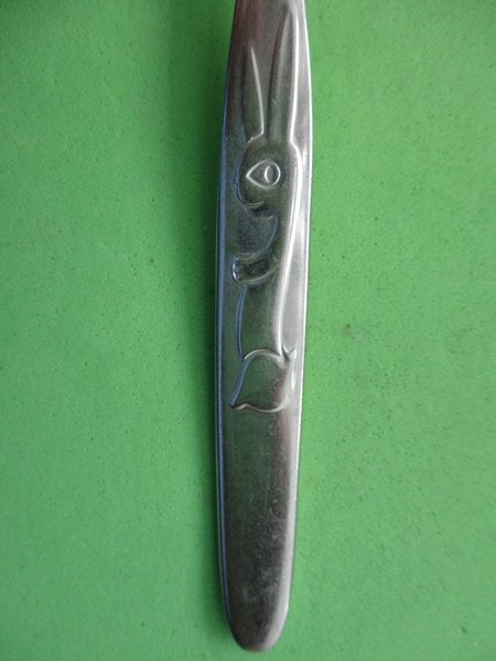 (KB5543) Kinderbestek Haasje kleine lepel, Ophalen of Verzenden, Gebruikt