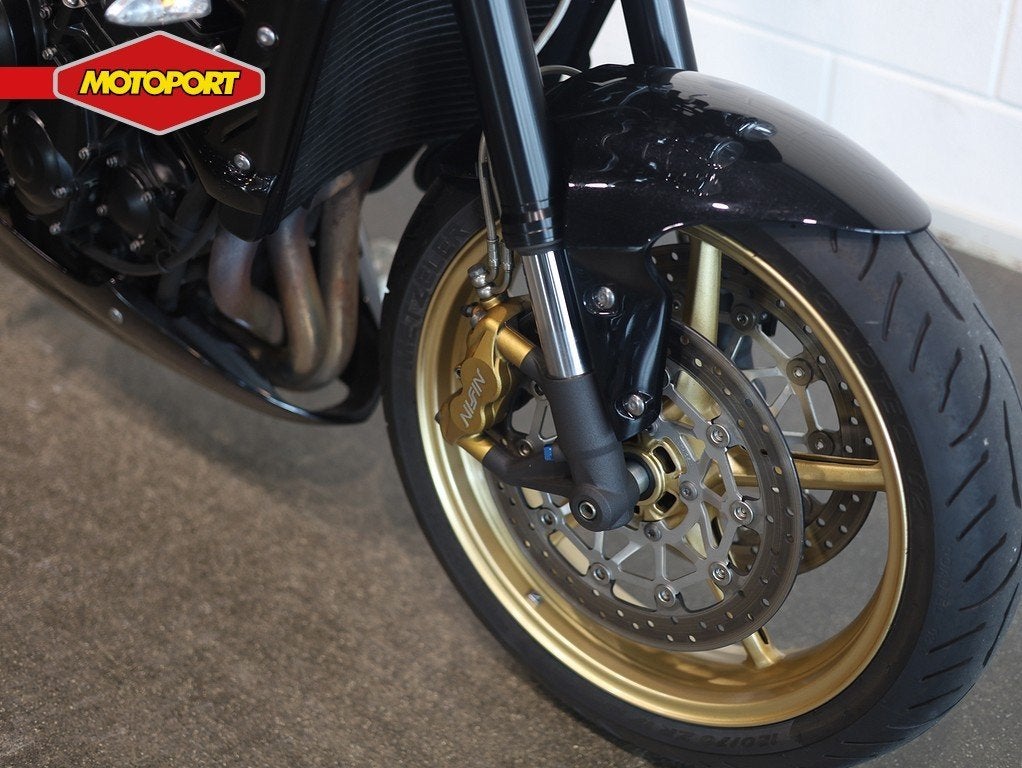 Triumph Street Triple R 675 (bj 2011), 675 cc, Triumph Motocycles, Triumph.Benelux@triumph.co.uk, Meer dan 35 kW