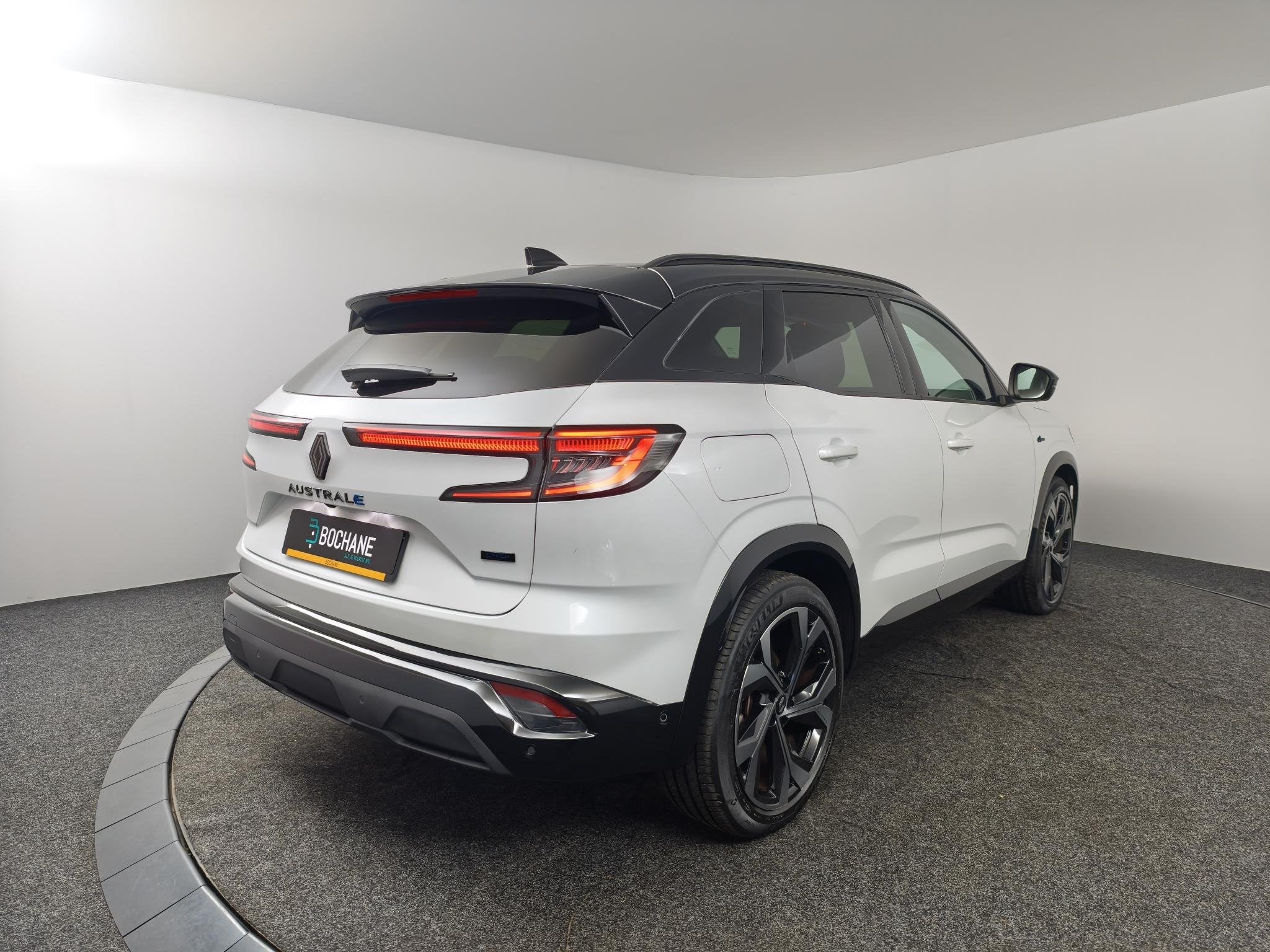 Renault Austral 1.2 E-Tech full hybrid 200 iconic esprit Alp, Auto's, Renault, Gebruikt, 1199 cc, Wit, 1492 kg