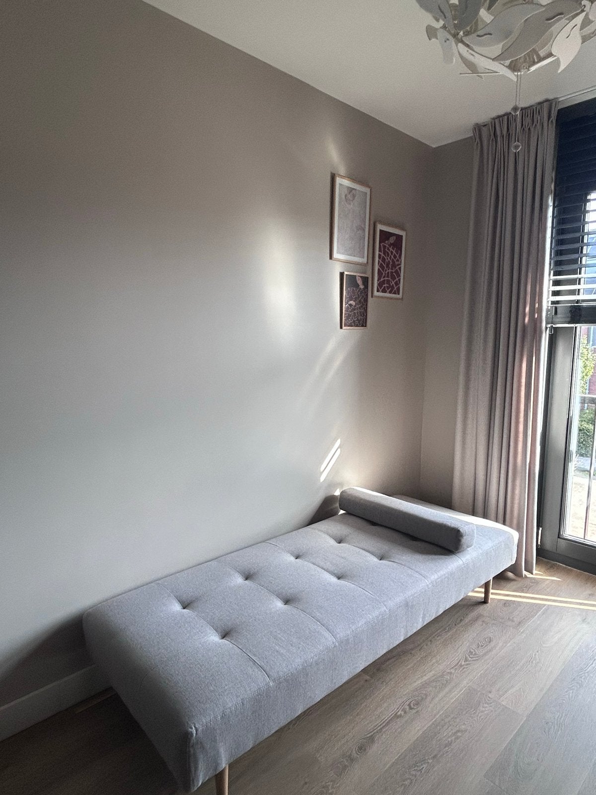 Daybed / chaise longe 80x200 cm lichtgrijs, eiken poten, Huis en Inrichting, Ophalen, Eenpersoons, Zo goed als nieuw, 80 cm