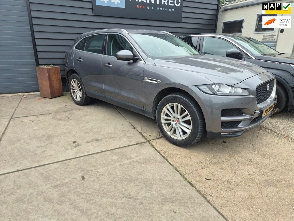 Jaguar F-PACE 2.0 Portfolio AWD 20d Motor defect, Auto's, Automaat, Gebruikt, Euro 6, 4 cilinders
