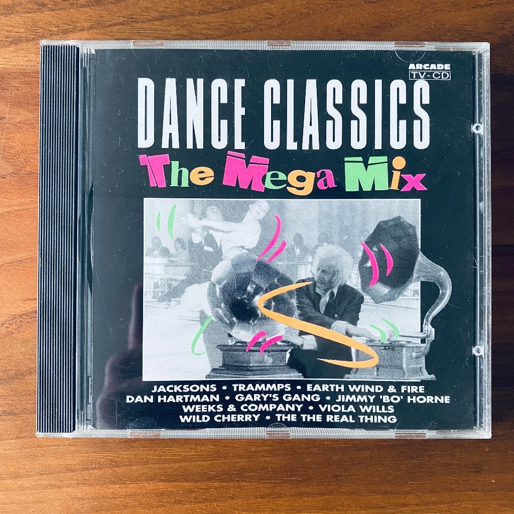 Dance Classics - The Mega Mix, Gebruikt, Ophalen of Verzenden, Remixalbum, Dance Populair