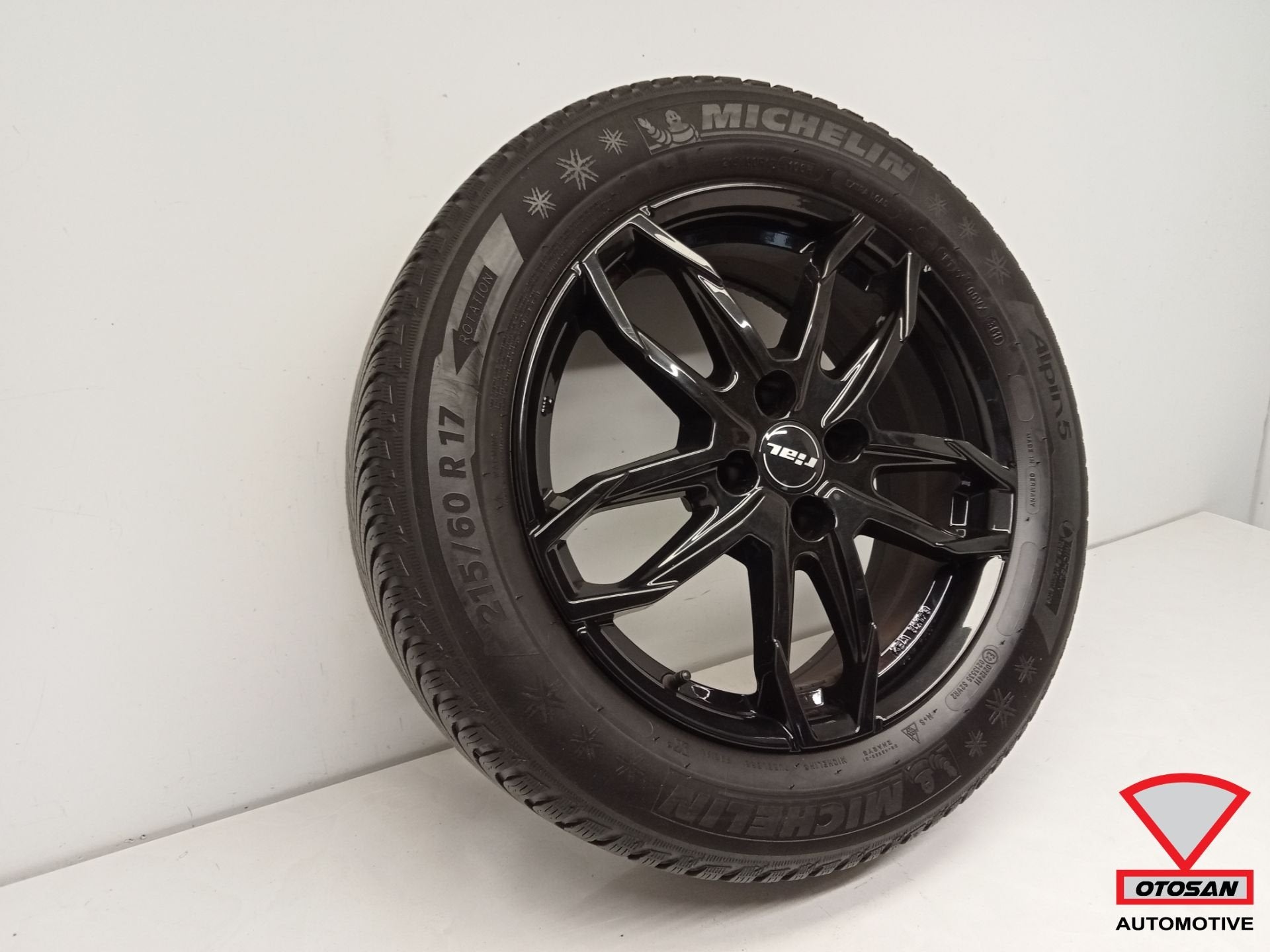 Opel Mokka 2020+ Reservewiel Thuiskomer Band Michelin, Gebruikt, Opel Automobile GmbH, Ophalen of Verzenden, Kontakt@opel-infoservice.de