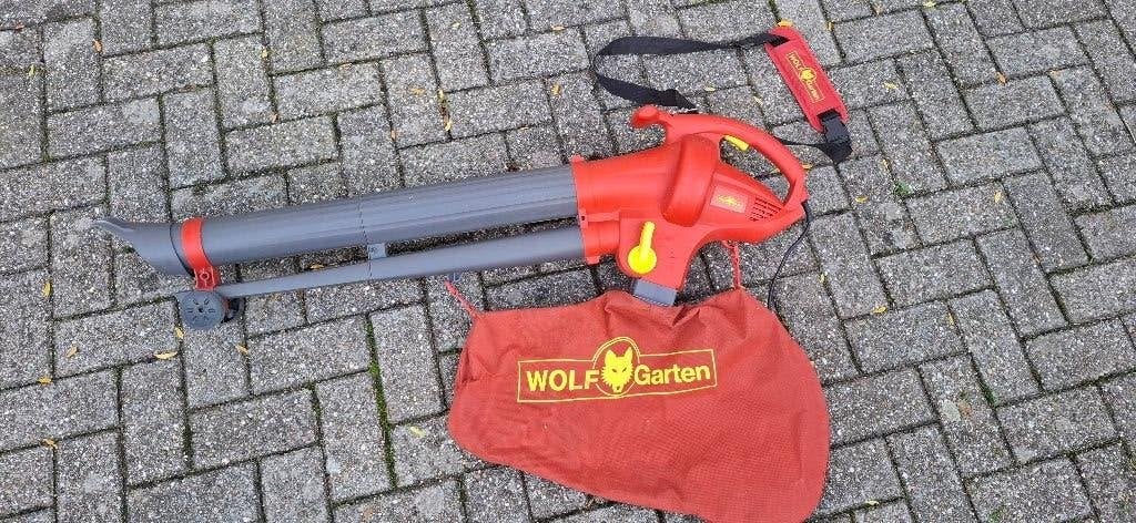 WOLF-Garten LBV 2600 E – Bladblazer en bladzuiger 2600W, Gebruikt, Handgedragen, Ophalen of Verzenden, Met opvangzak