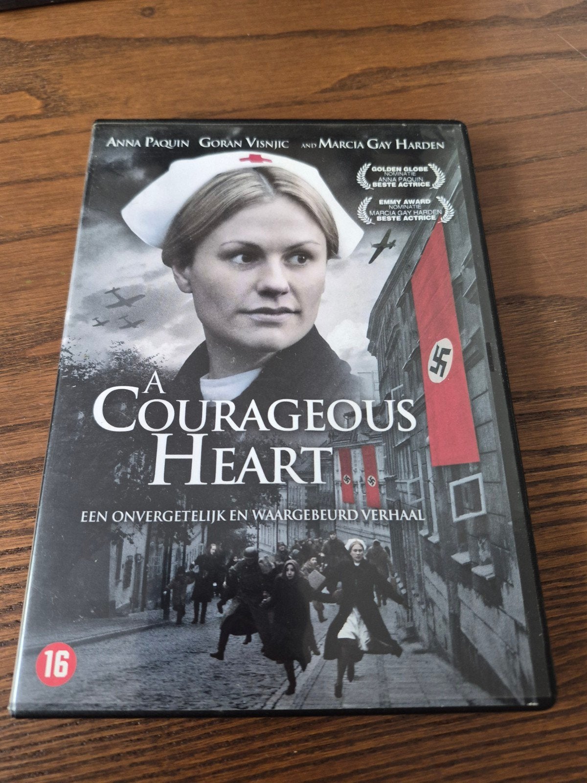 A Courageous Heart DVD - Waargebeurd WOII drama, Cd's en Dvd's, Vanaf 16 jaar, Historisch of Kostuumdrama, Zo goed als nieuw, Ophalen of Verzenden