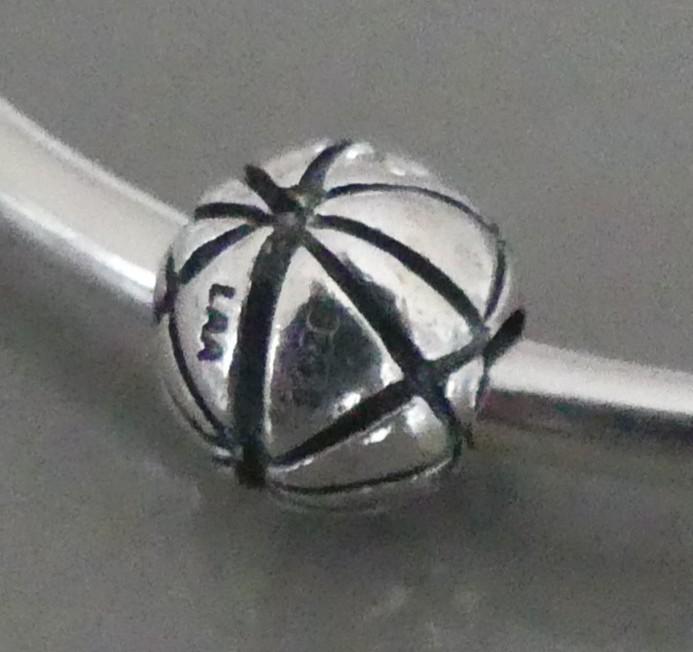 Trollbeads  PÉTANQUE (JEU DE BOULES), Sieraden, Tassen en Uiterlijk, Bedels, Zo goed als nieuw, Trollbeads, Zilver, 1 bedel, Verzenden