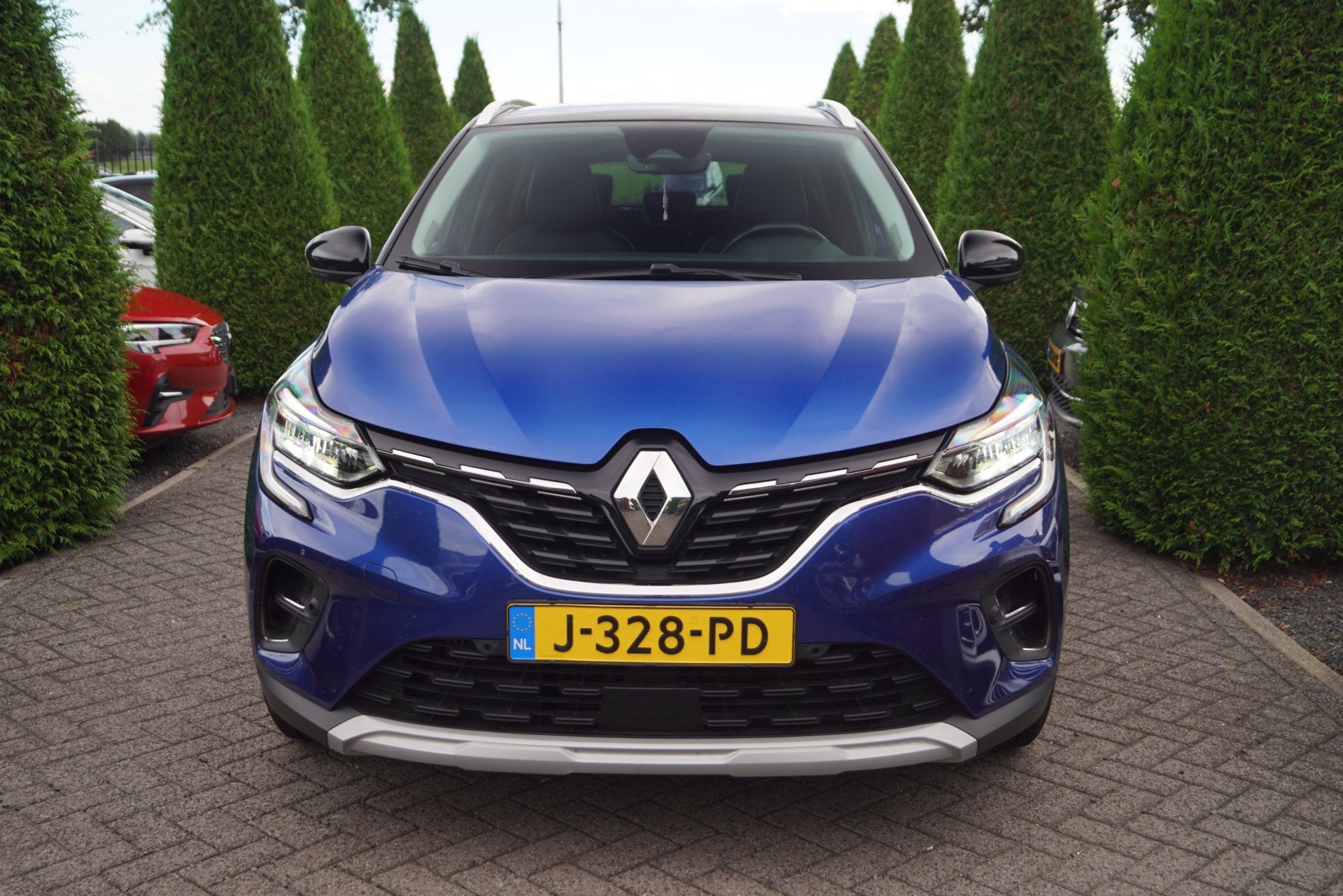 Foto 68 van Renault Captur 1.3 TCe 130 Intens Autom Half Leder/Stof Spor