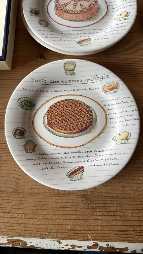 Gien DESSERTS GOURMANDS taartbordjes, Huis en Inrichting, Keuken | Servies, Ophalen of Verzenden, Zo goed als nieuw, Overige stijlen