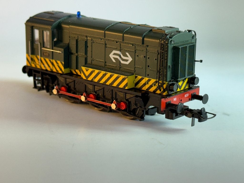 Roco 43396 H0 Dieselloc NS 633 Hippel groen schrikstrepen, Handelsnaam: Modelleisenbahn GmbH (merk Roco), Analoog, Ophalen of Verzenden